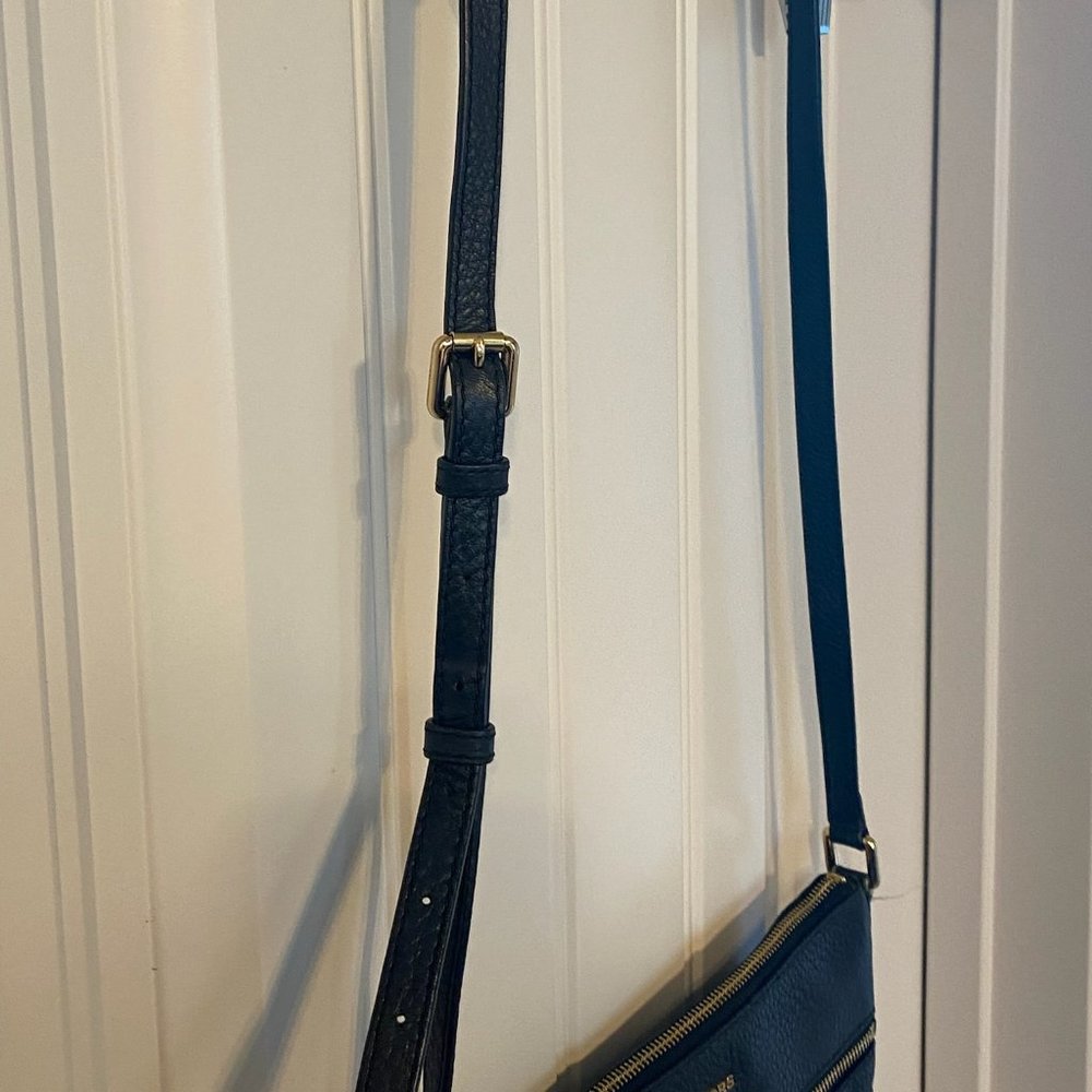 MICHAEL KORS Pebbled Leather RILEY Crossbody Bag Purse Black - Picture 2 of 5